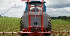 Quadro deslizante para ajuste de altura do pulverizador Gardien C