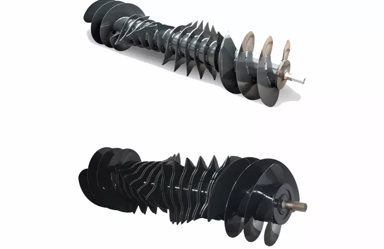 The 48 cm diameter OPTIFEED rotor design, where rotor tines and auger function are combined on one shaft