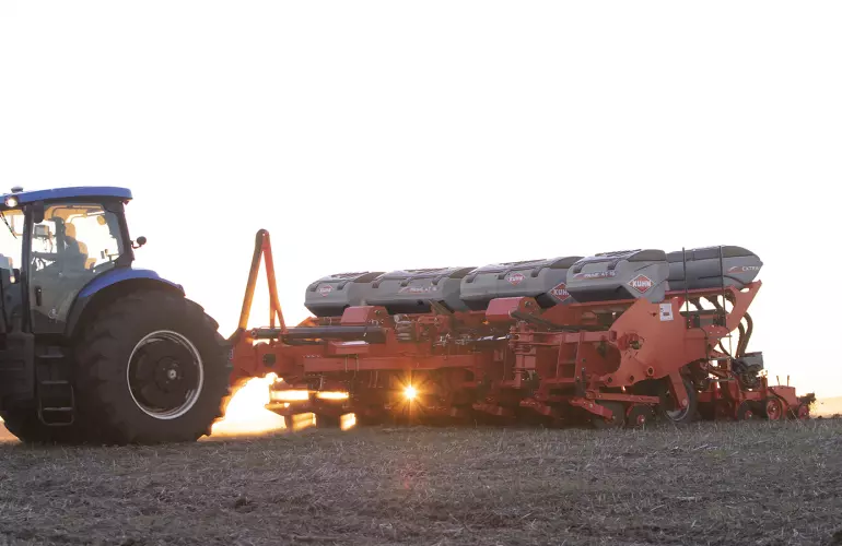 Machine opening from transport to work