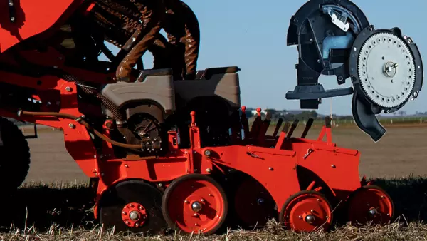 Clean view of the seed dosers