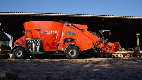 La cuve de mélange logée entre les essieux permet d'avoir des volumes importants à des hauteurs faibles !