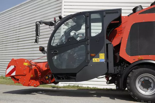 Amplas janelas nos vagões misturadores autopropelidos KUHN SPW Intense