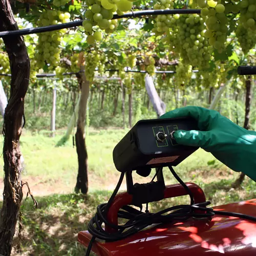 Painel elétrico com duas seções