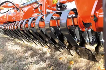 Cultivadores de restolho de disco independente OPTIMER L e XL | KUHN