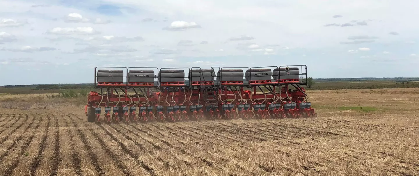 Vista lateral GRAN PG em posição de trabalho