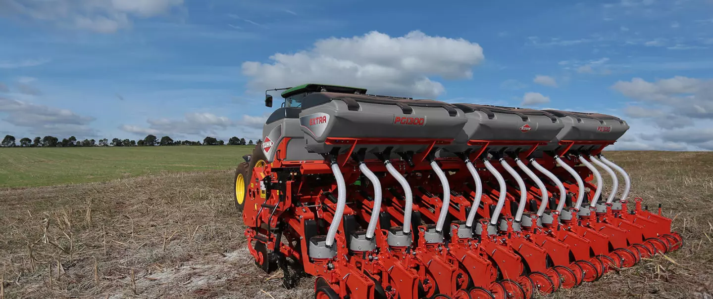 Vista lateral frontal PG em posição de transporte.