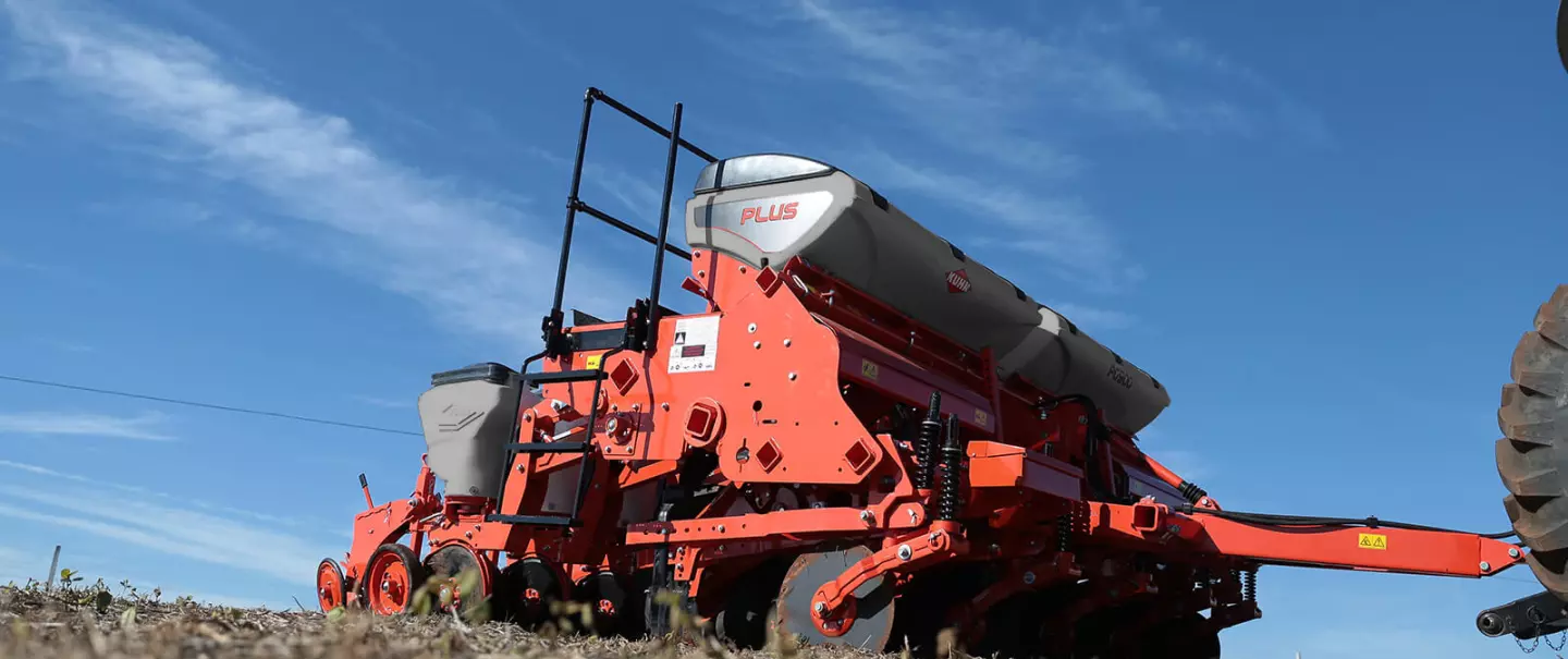 PLUS com vista lateral frontal